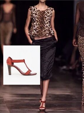 Yves Saint Laurent YSL SS 2002 Tom Ford Vintage Runway T-Strap Sandals 38
